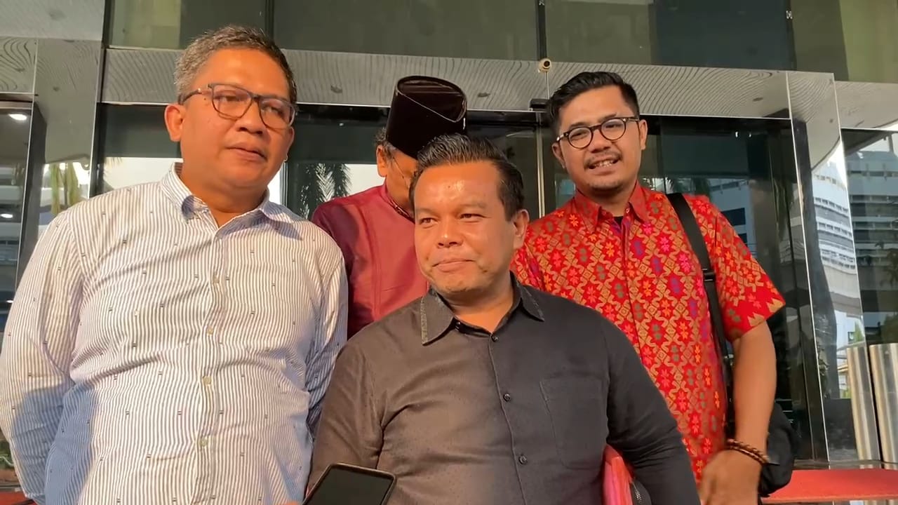 Tim Kuasa Hukum Hasto Kristiyanto Dipanggil Dewas KPK, Ada Apakah?