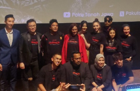 Jadi Sinden di Film Paku Tanah Jawa, Masayu Anastasia 'Kesurupan' Arwah Penari