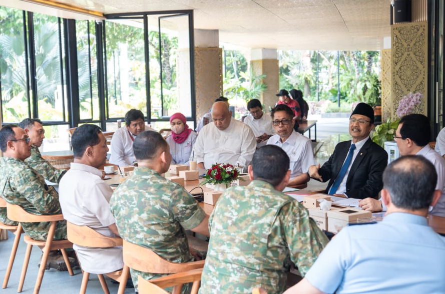 Kemensos–Unhan Matangkan Program Pengabdian Kadet di Sekolah Rakyat