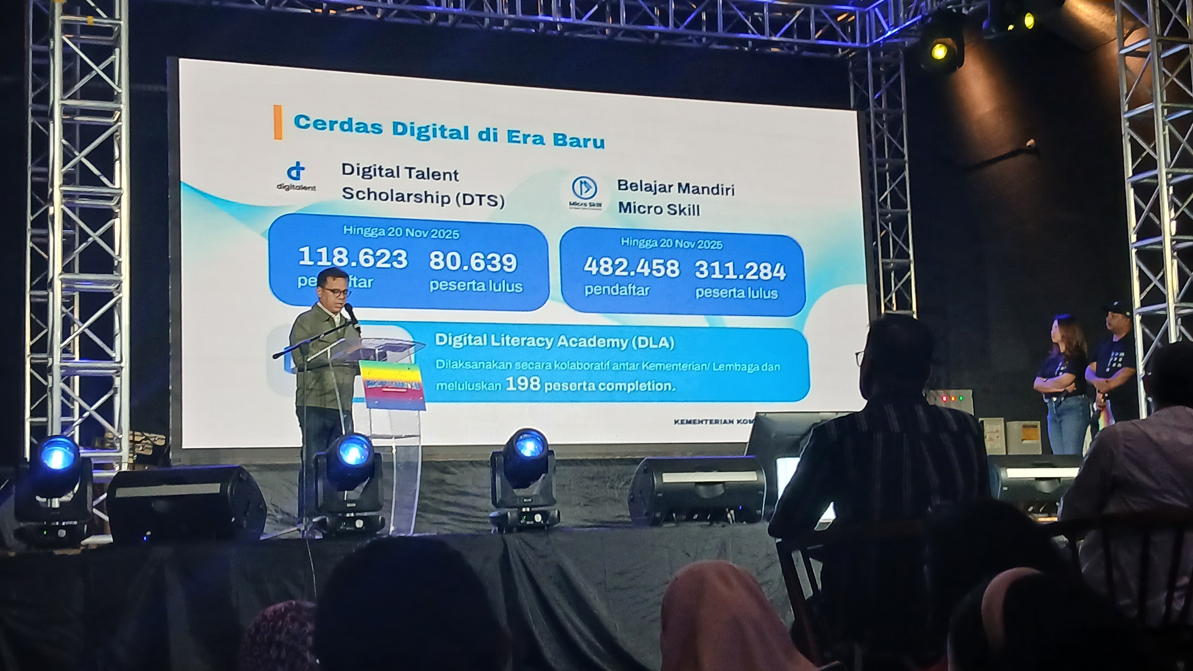 Digitalisasi Makin Masif, Wamen Komdigi Ungkap Peluang dan Potensinya untuk Pekerja Kreatif