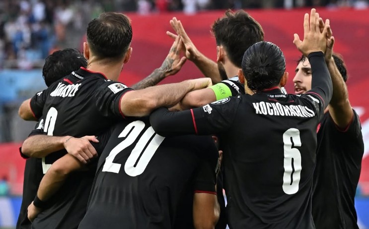 Georgia Tumbangkan Bulgaria 3-0 di Kualifikasi Piala Dunia 2026, Kvaratskhelia Jadi Bintang!