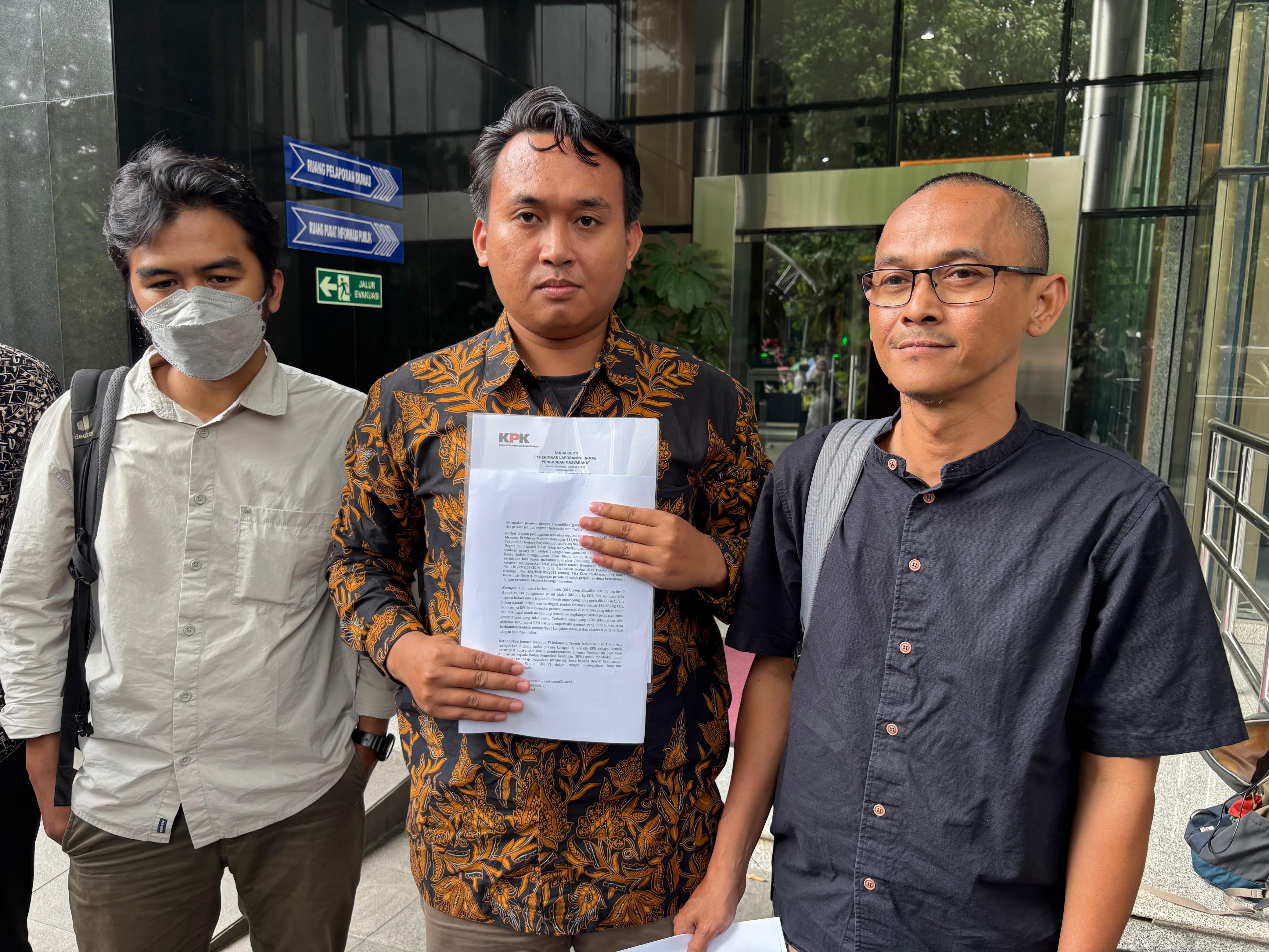 Koalisi Masyarakat Sipil Laporkan Dugaan Korupsi Penggunaan Privet Jet KPU ke KPK