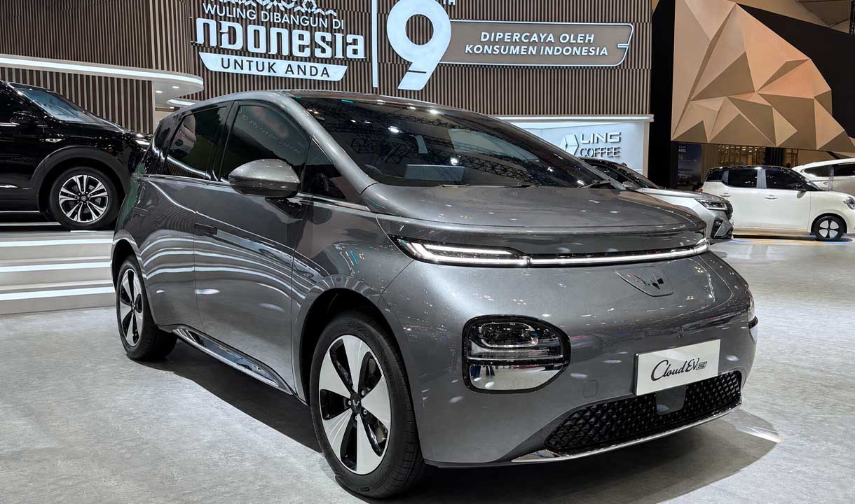 Wuling Memperkenalkan New Cloud EV SE Sebagai Varian Baru dari Medium Hatchback EV