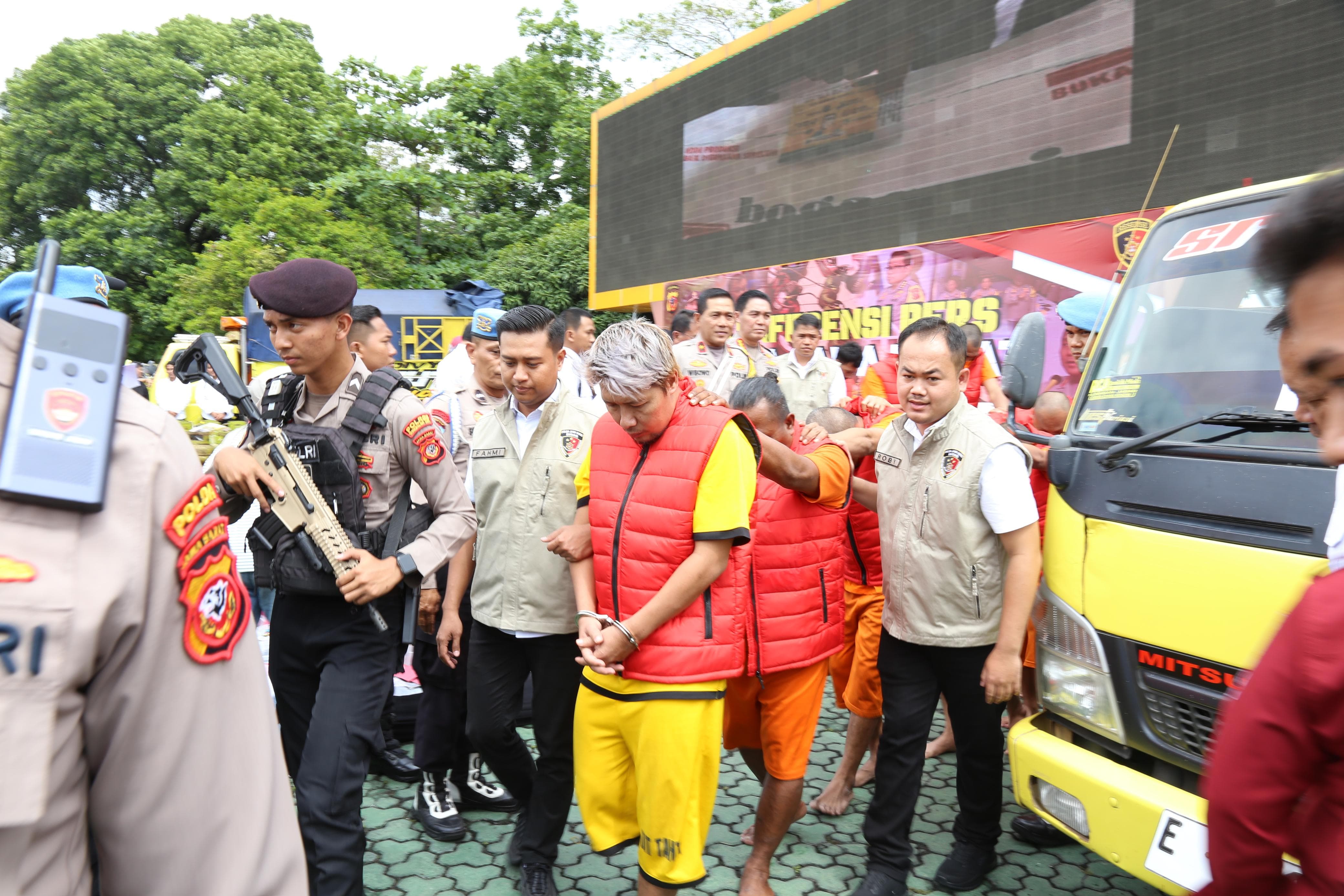 Bogasari Apresiasi Polda Jabar Bongkar Pemalsuan Tepung Terigu