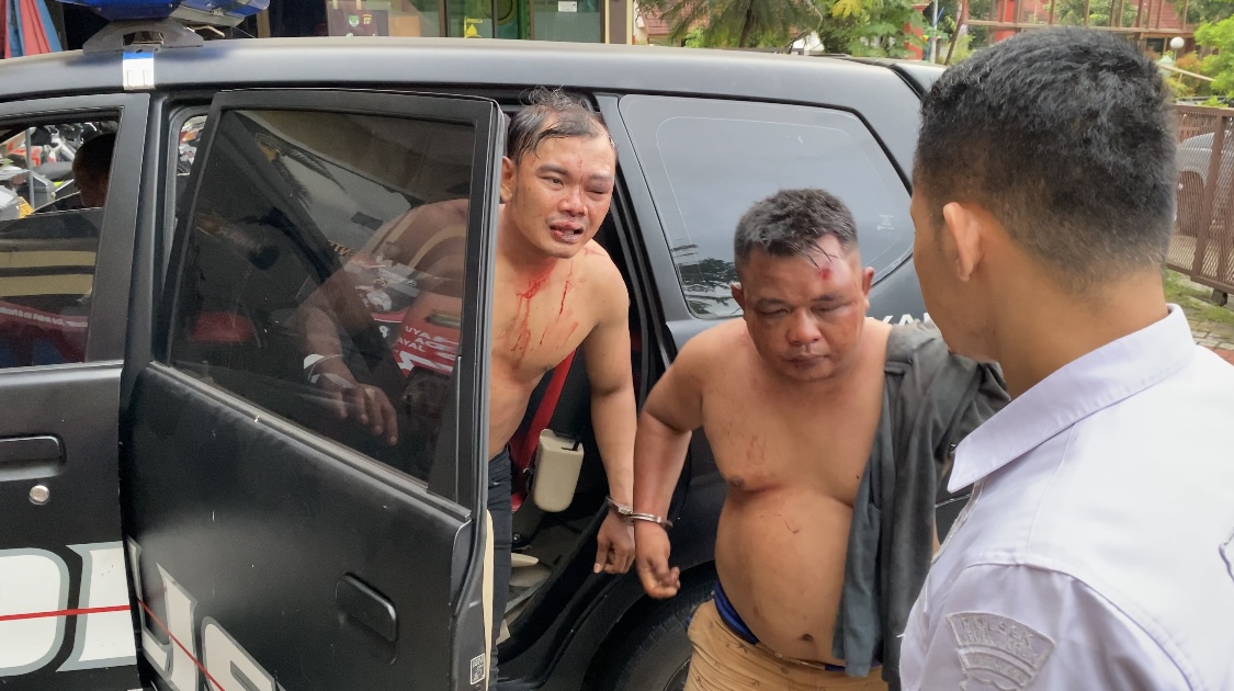 Dor! Pelaku Curanmor Diamuk Warga di Jakbar, Polisi Lepas Tembakan Peringatan: Situasinya Chaos