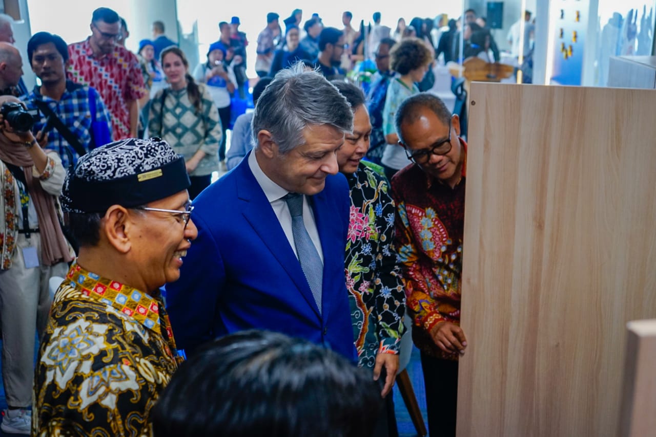 EU Centre Dibuka di Surabaya, Dubes Uni Eropa: Indonesia Punya Peran Penting untuk Uni Eropa