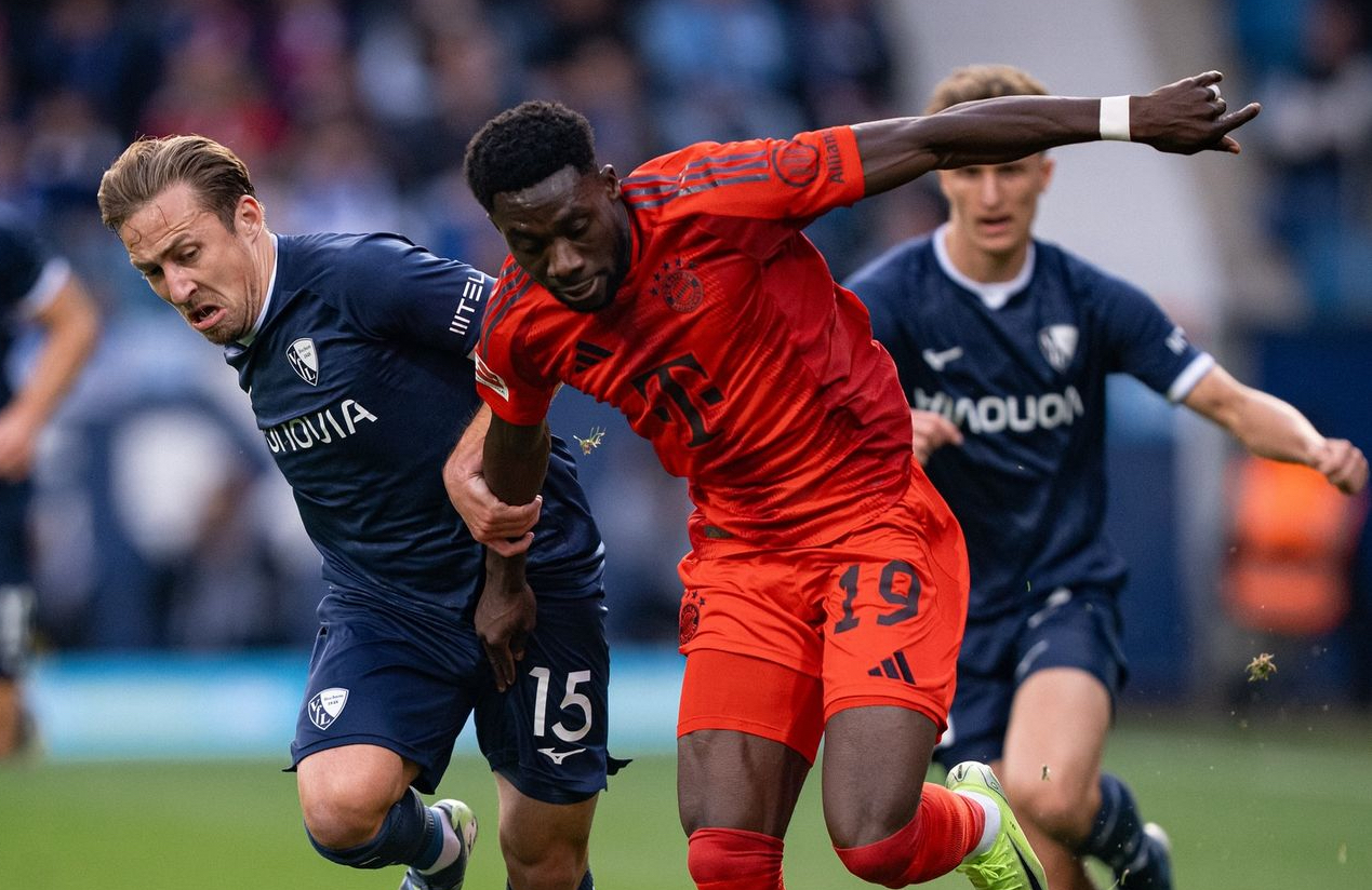 Real Madrid, Barcelona atau Manchester United? Alphonso Davies Lebih Suka Santiago Bernabeu