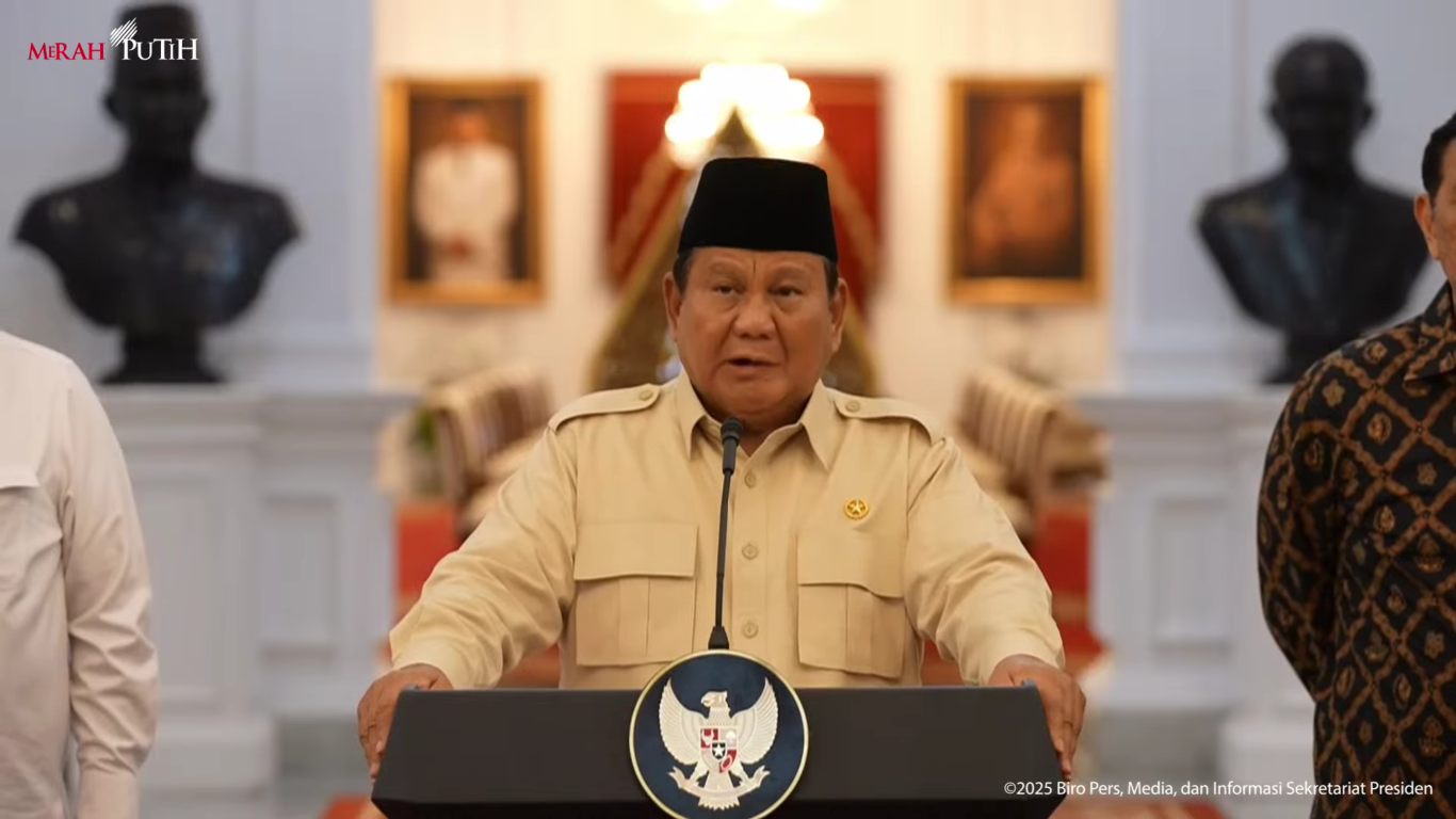 Prabowo Siapkan 8 Kebijakan Demi Dorong Ekonomi, Ada MBG, Bansos, dan THR