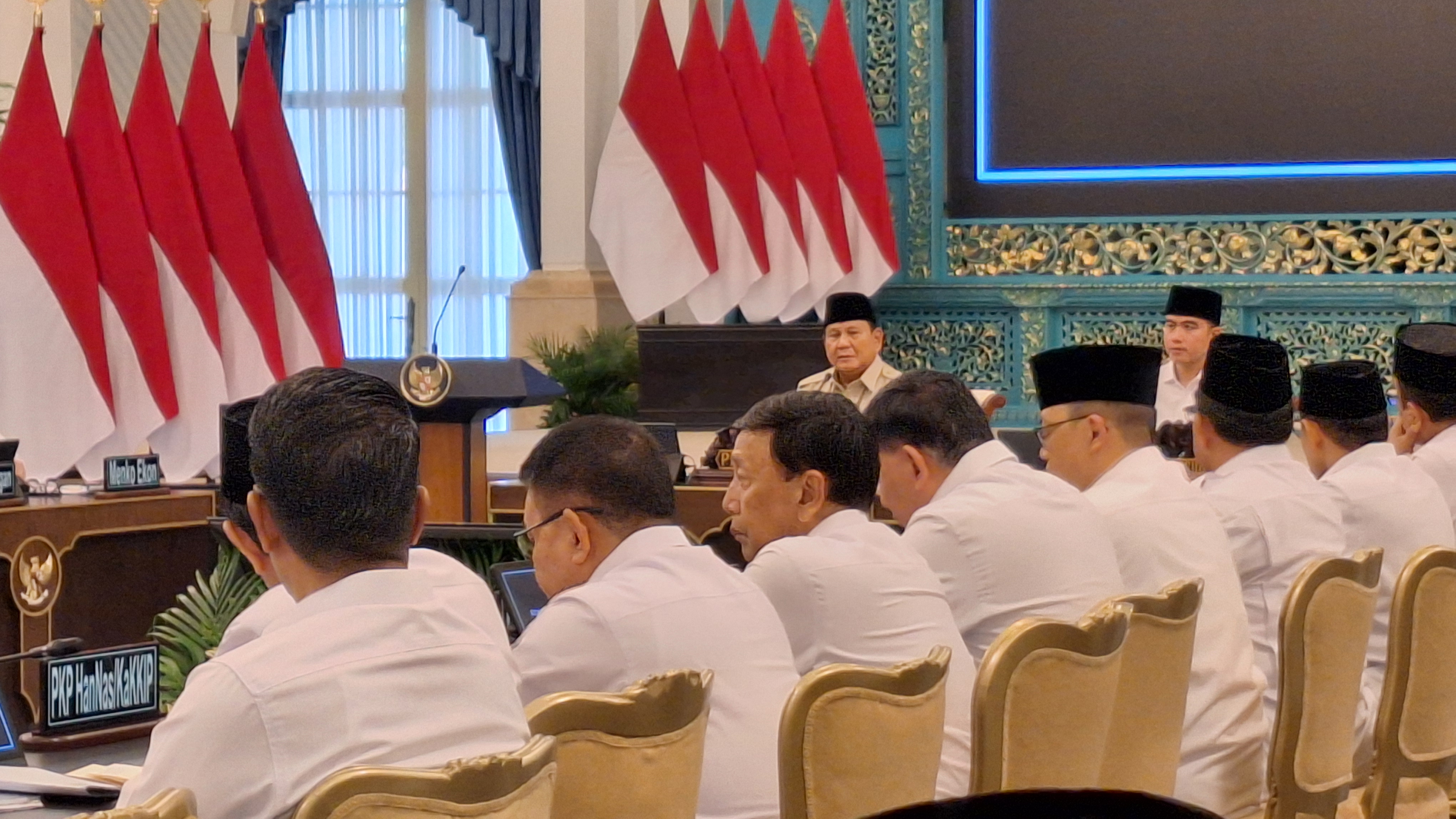 Prabowo Larang Pejabat Gelar Open House Lebaran, Empati untuk Korban Bencana