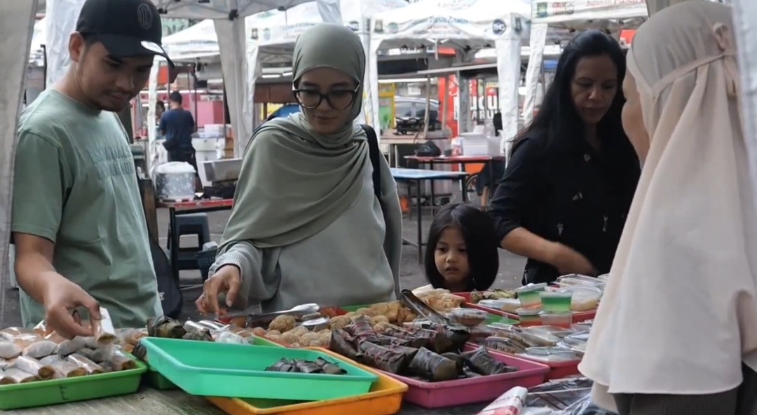 Berburu Takjil di Pasar Lama Kota Tangerang, Murah Meriah dan Lezat!