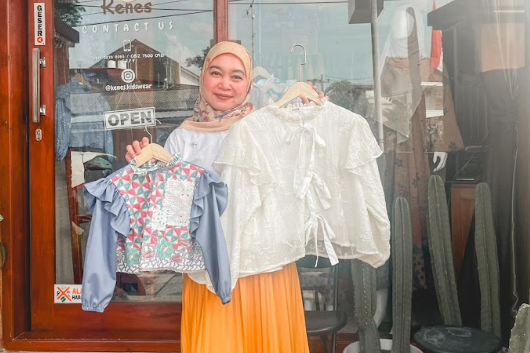 Didukung BRI dan LinkUMKM, Kenes Lalita Berhasil Kembangkan Bisnis Busana Anak Wastra Khas Jepara