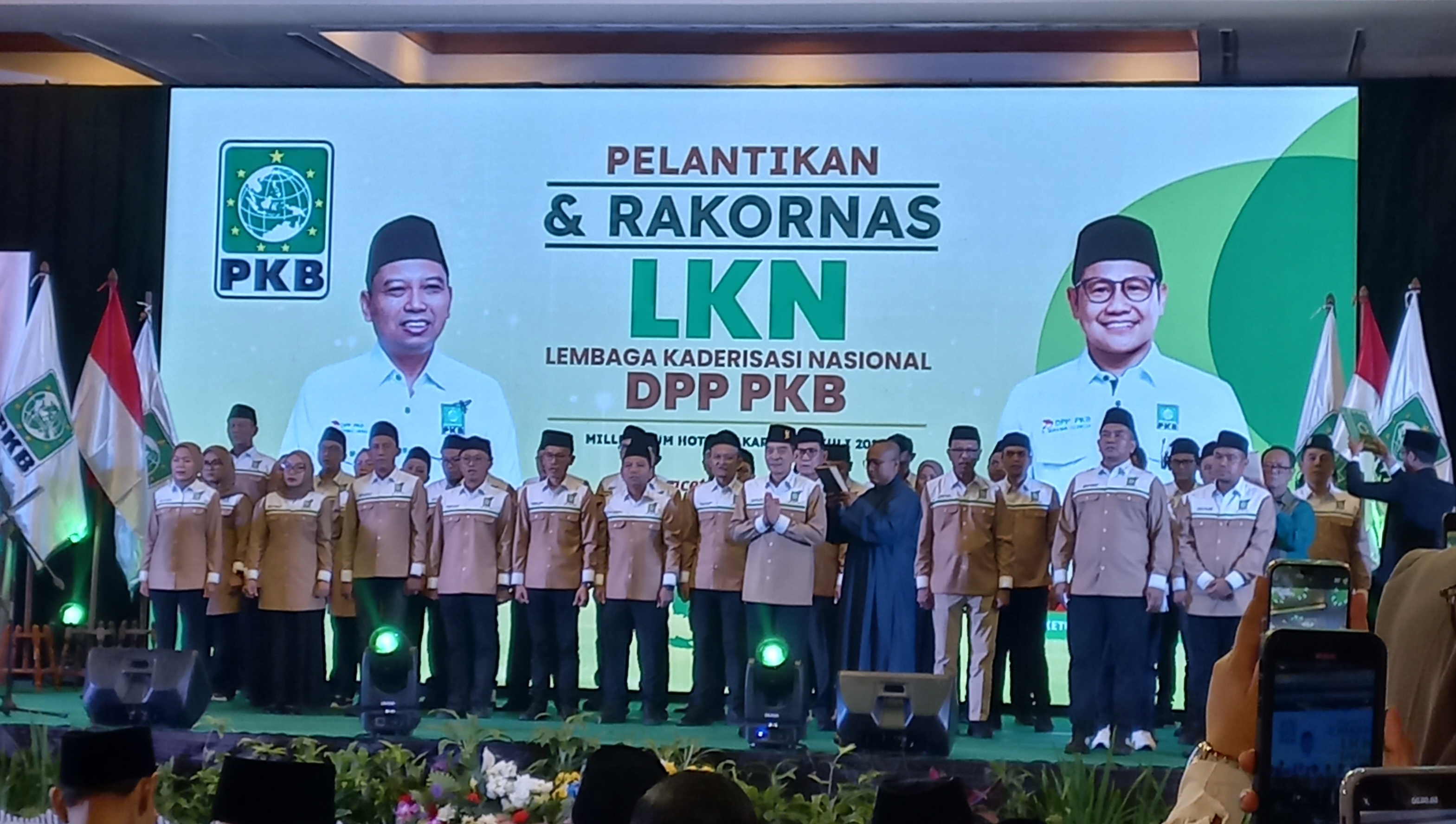 Cak Imin Kukuhkan Pengurus LKN PKB, Zainul Munasichin Jadi Ketua