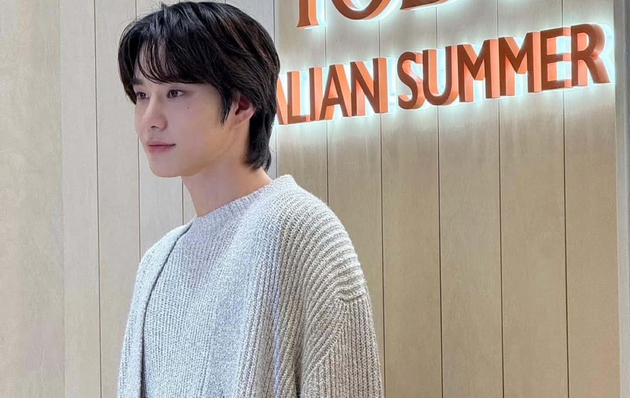 Jungwoo NCT Tampil Memukau di Tod’s Italian Summer Pop-up Event di Seoul