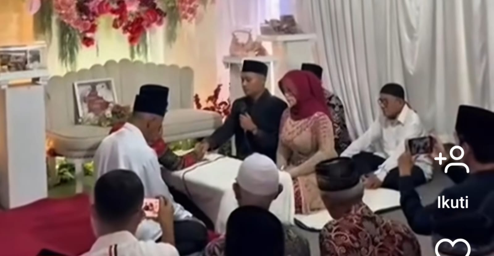 Sempat Viral Menjadi Korban Penyebaran Video Syur, Kini Bu Guru Salsa Resmi Menikah