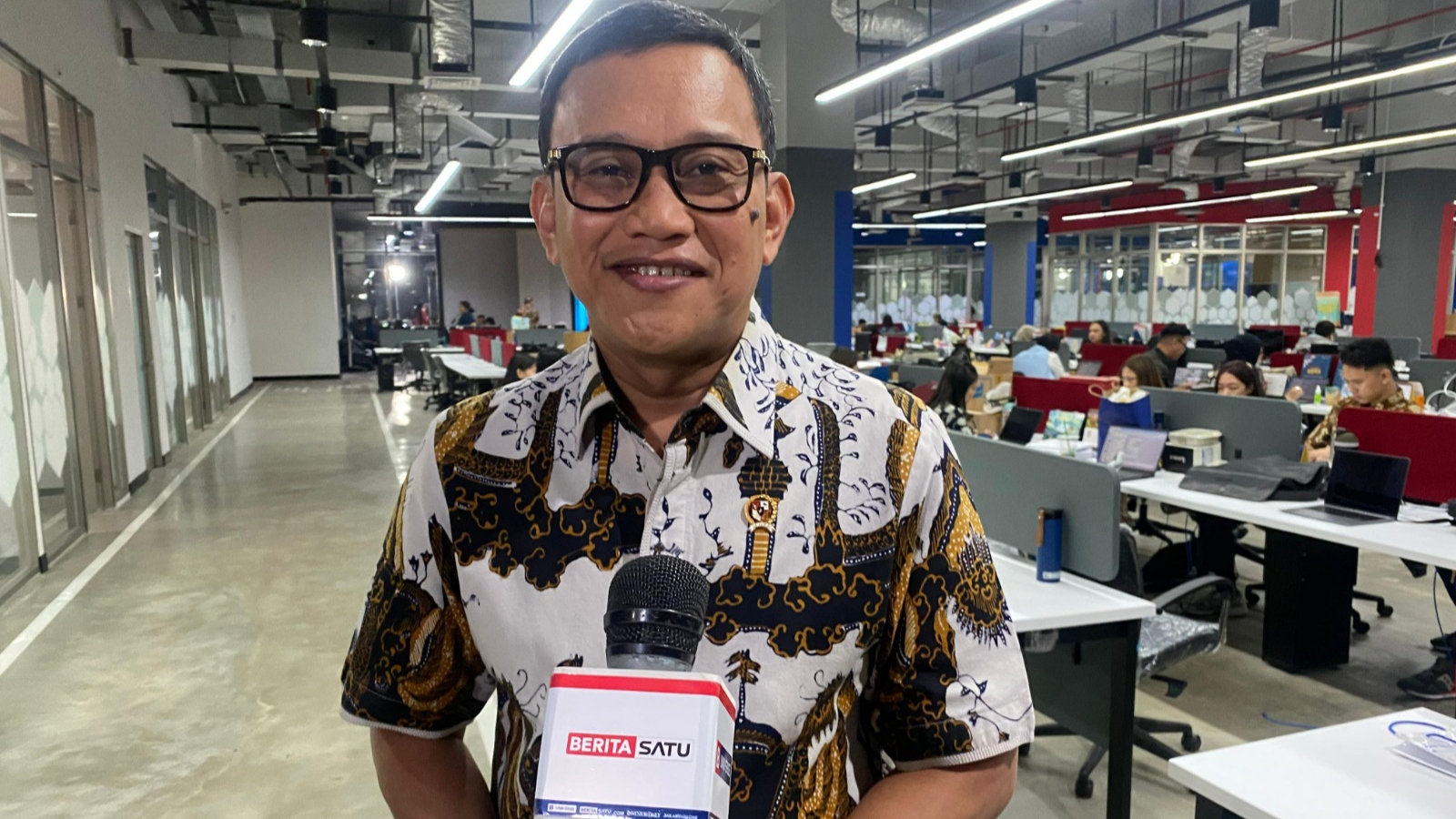 Menteri P2MI Sambangi Kantor B-Universe, Sosialisasi Program Pekerja Migran