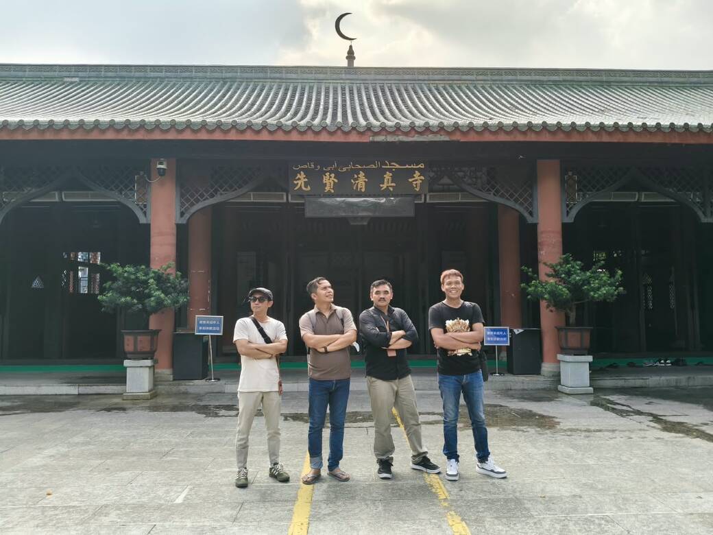 Perjalanan PW GP Ansor Jatim ke Guangzhou III : Makam Abi Waqqas Jadi Peninggalan Sejarah Islam 