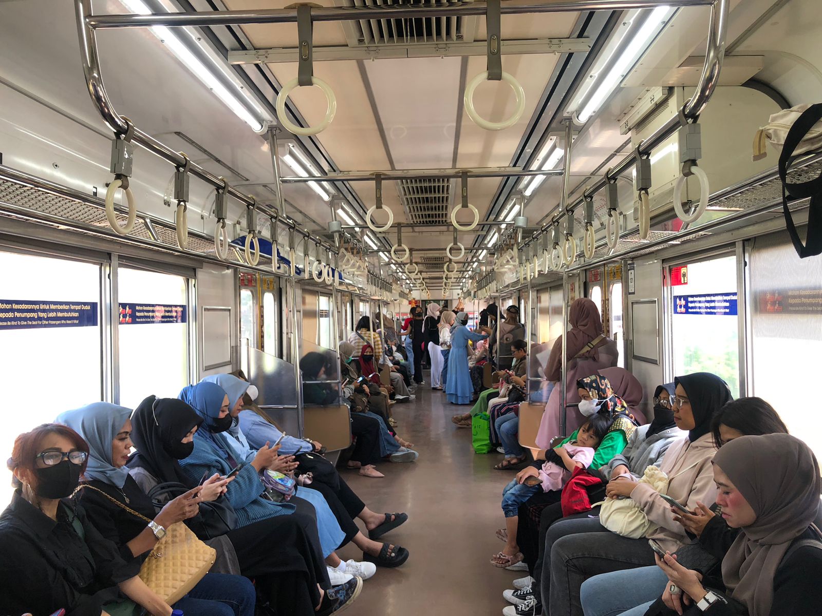 Volume Penumpang Commuter Line Jabodetabek Naik 11,72%, Tembus Hampir 30 Juta Orang