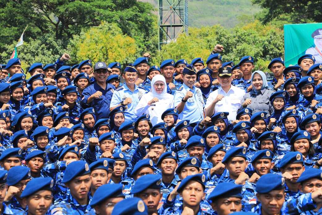 Gubernur Khofifah Tempa 1.346 Taruna Jatim Jadi Pemimpin Tangguh Menuju Indonesia Emas 2045