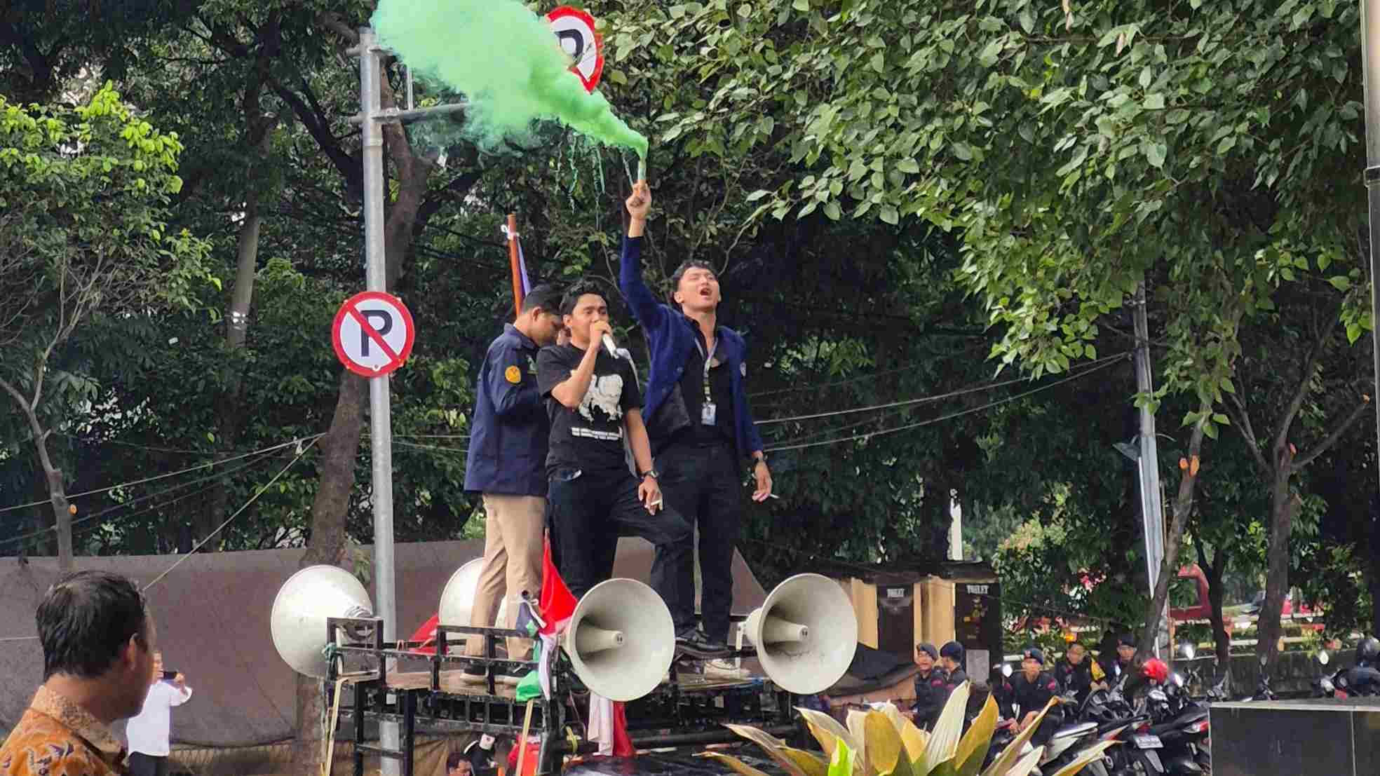 Aksi Demo Tangkap Harun Masiku Berujung Vandalisme, KPK Sesalkan Massa Lakukan Perusakan! 