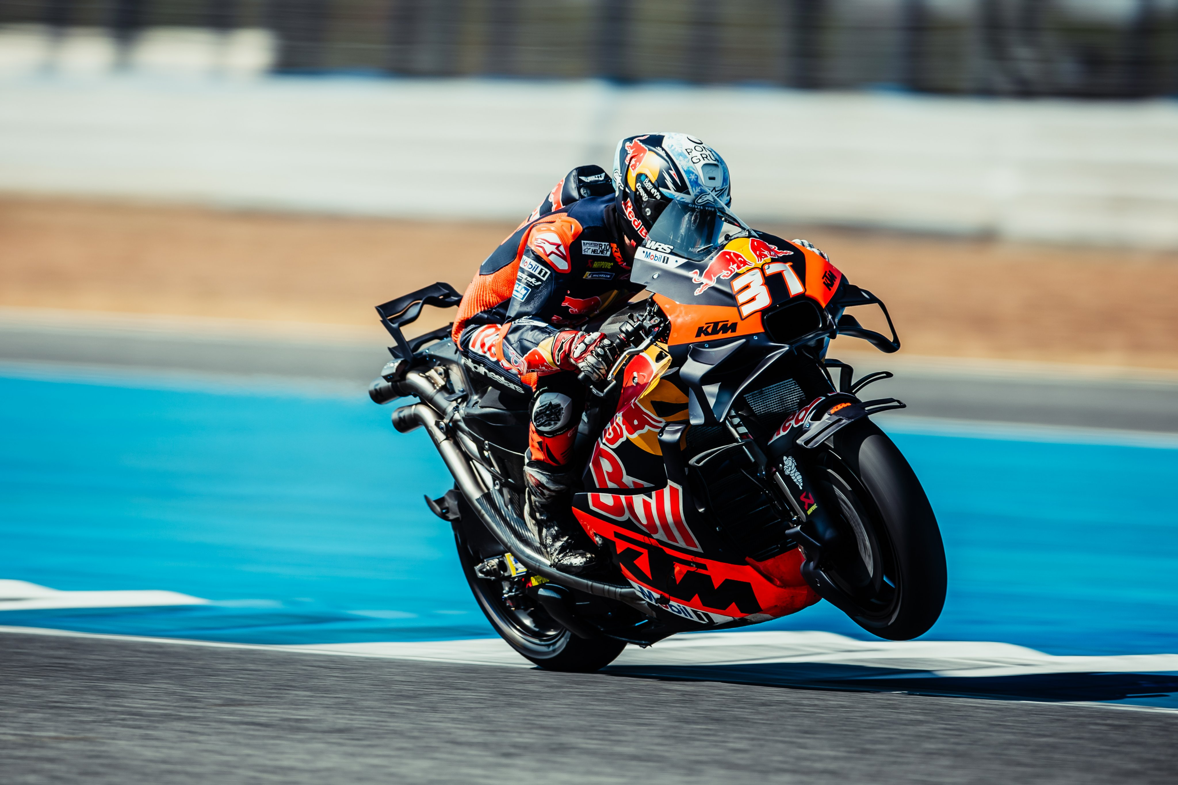 Tes Pramusim MotoGP Buriram: Marquez Puncaki Timesheet, Acosta Mengejutkan!