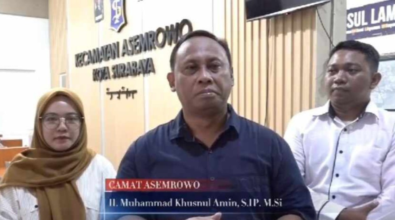 Camat Asemrowo Klarifikasi Video Viral Setelah Digerebek Warga