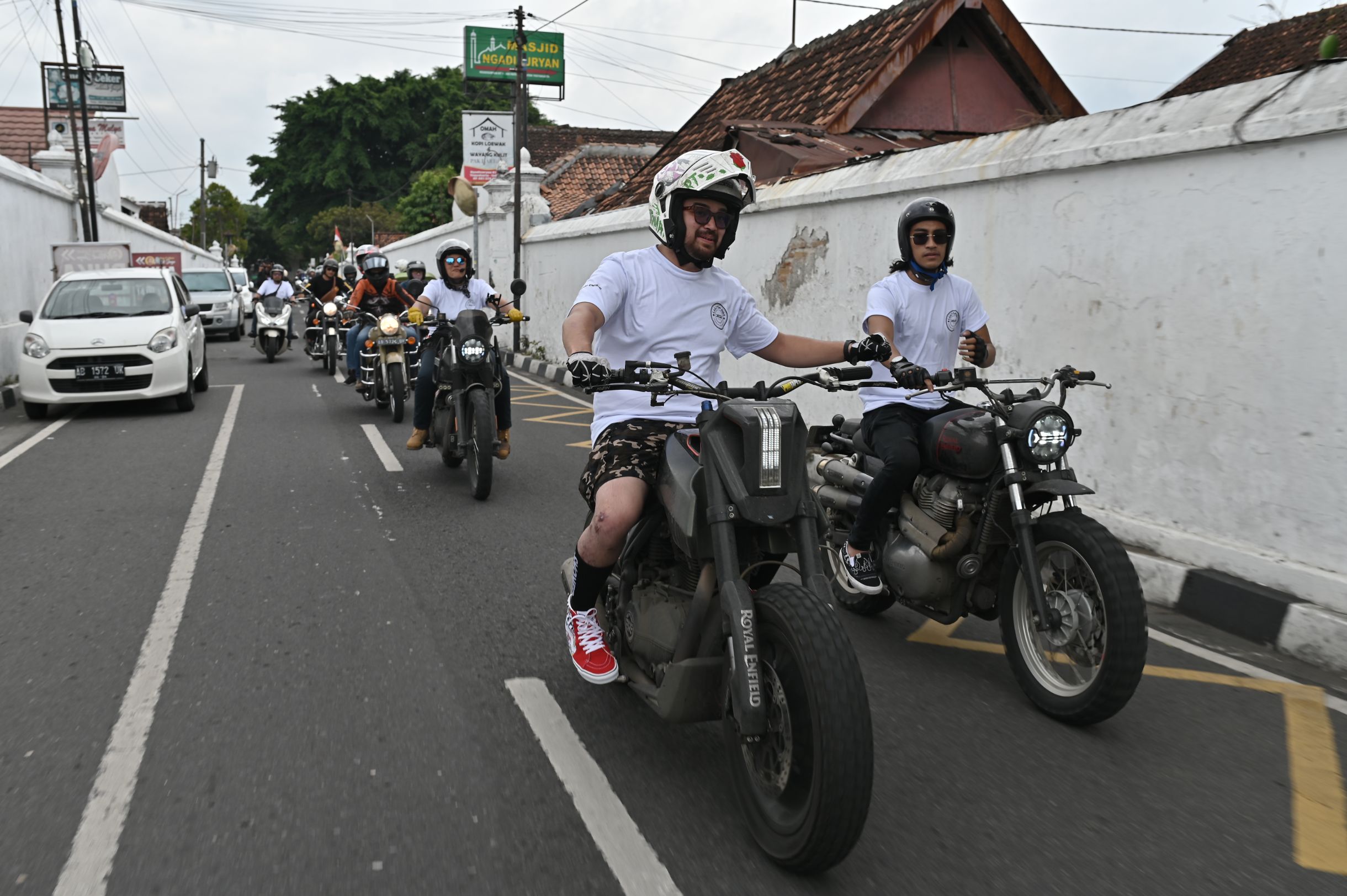 Royal Enfield Gelar Riding Custom Sejauh 547 KM, Dari Jakarta Menuju Kustomfest 2022 Yogyakarta