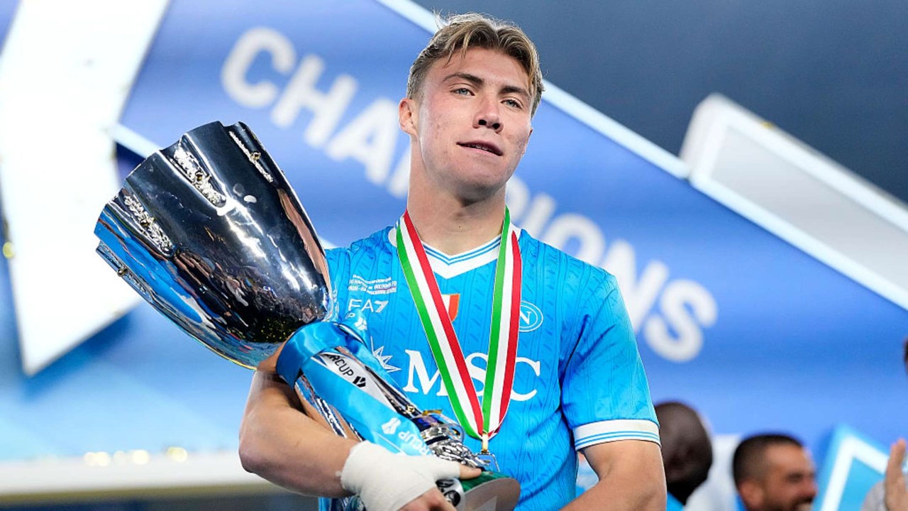 Napoli Juara Super Italia, Rasmus Hojlund Sindir Man United?