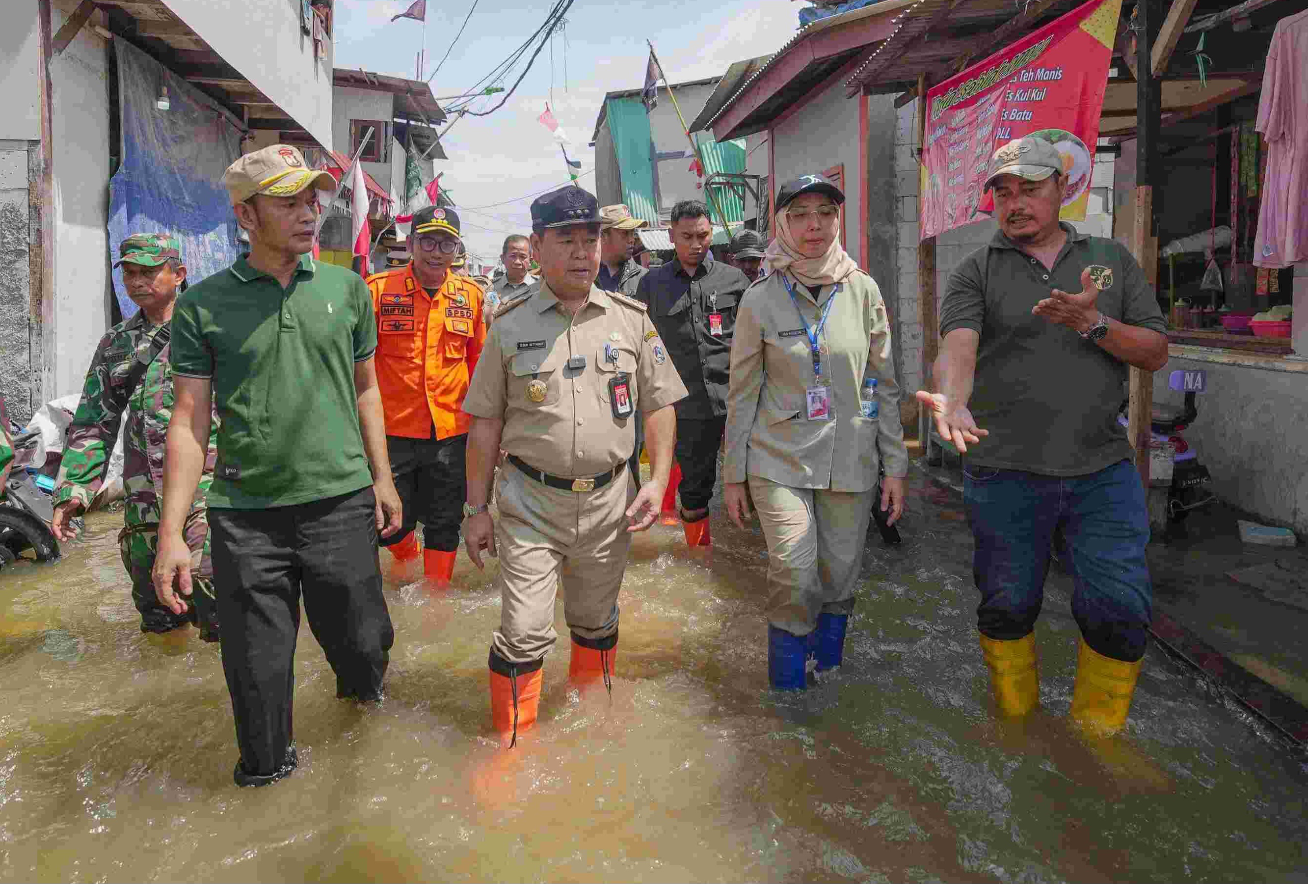 Tangani Banjir Rob Muara Angke, Teguh Setyabudi Minta Pembangunan Tanggul Dipercepat