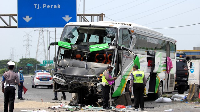 Sopir Bus Positif Nyabu Berujung Kecelakaan Maut di Tol Sumo, Dikurung 4 Tahun Penjara