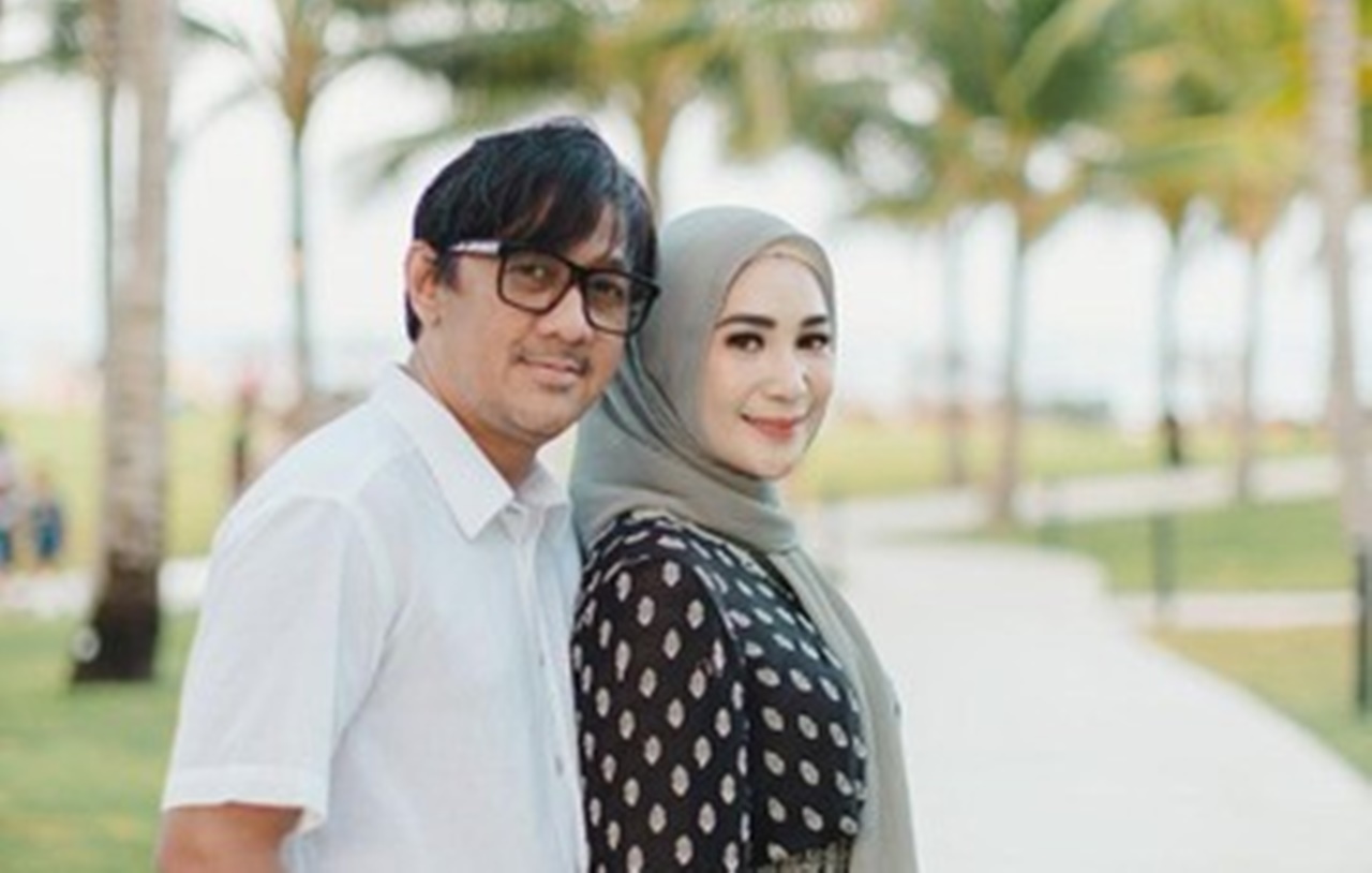 Gugatan Cerai Andre Taulany Dibatalkan Lagi, Pengacara Erin: Alhamdulillah