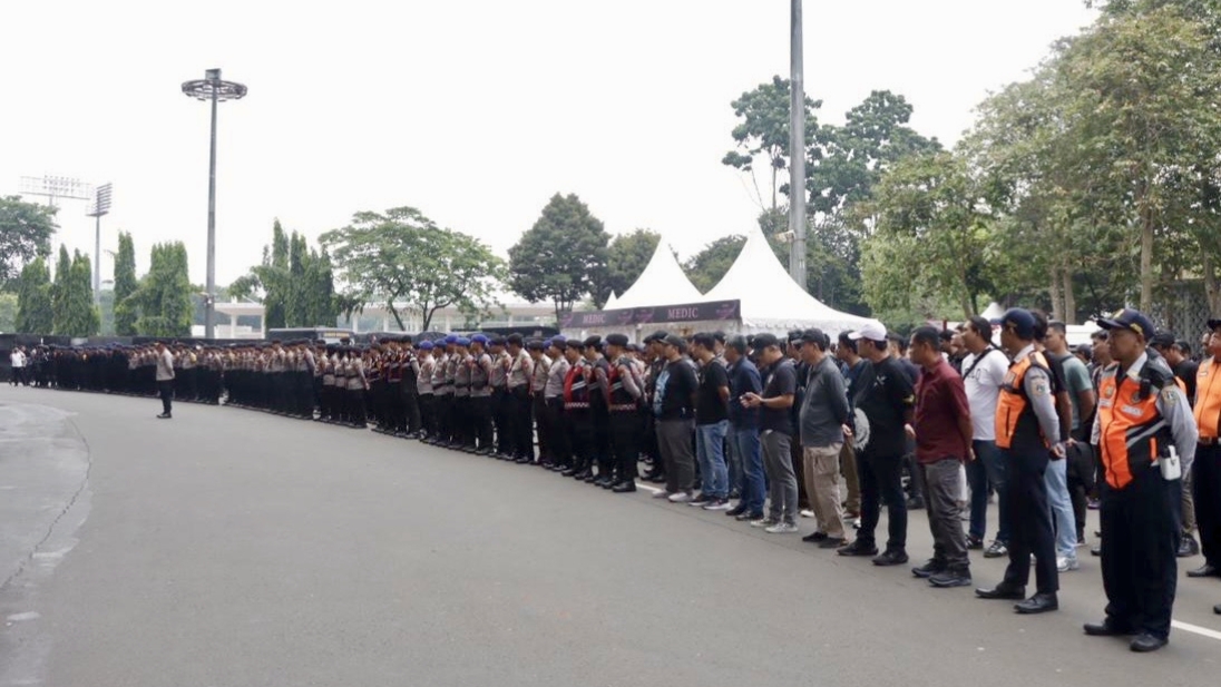 Hari Kedua Konser BLACKPINK, Polisi Terapkan Pengamanan Berlapis: 1.500 Personel Diterjunkan
