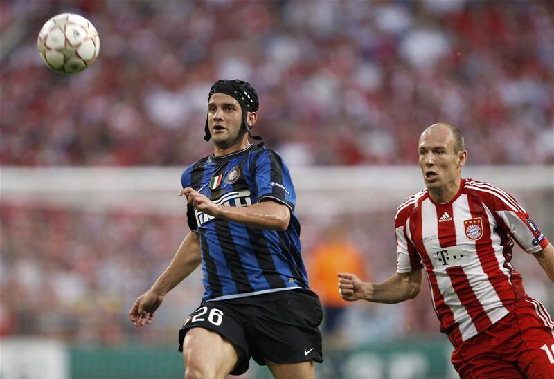 Resmi! Cristian Chivu Ambil Alih Kursi Pelatih Inter Milan
