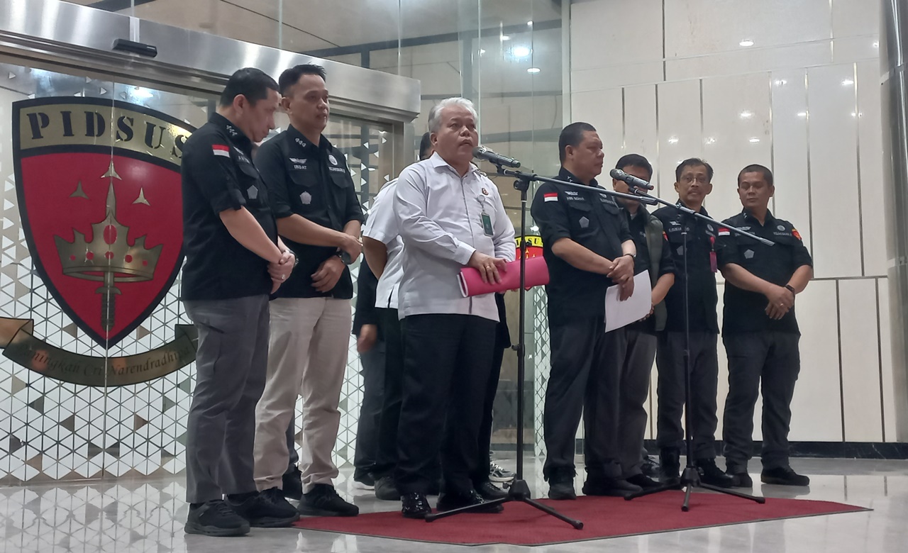 Nadiem Makarim Belum Jadi Tersangka Kasus Dugaan Korupsi Chromebook, Begini Penjelasan Kejagung