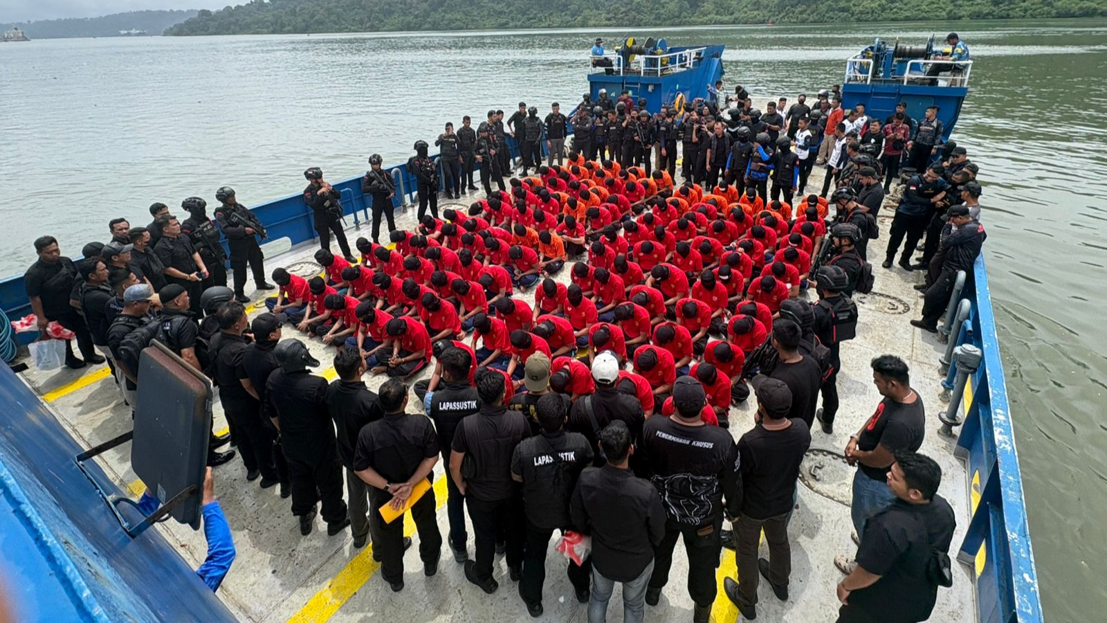 Jelang Akhir Tahun, 130 Napi 'High Risk' Dipindahkan ke Nusakambangan: Total 1.882