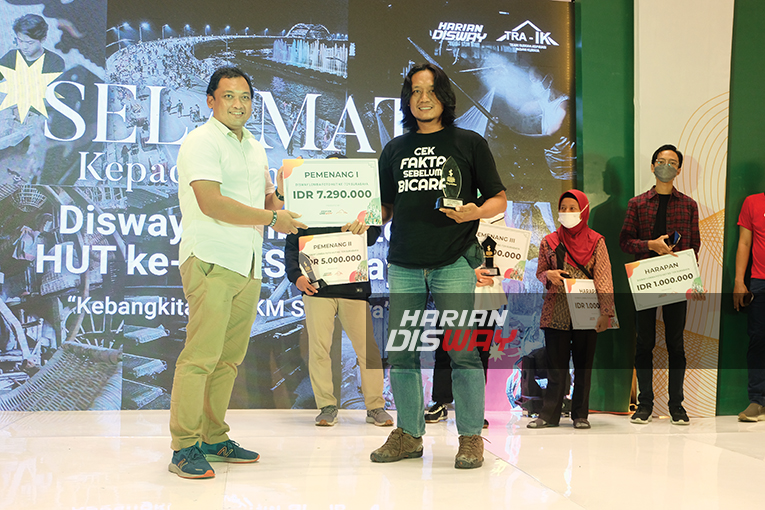 Apresiasi Khusus dari Dahlan Iskan untuk Pemenang Disway Lomba Foto HUT ke-729 Surabaya