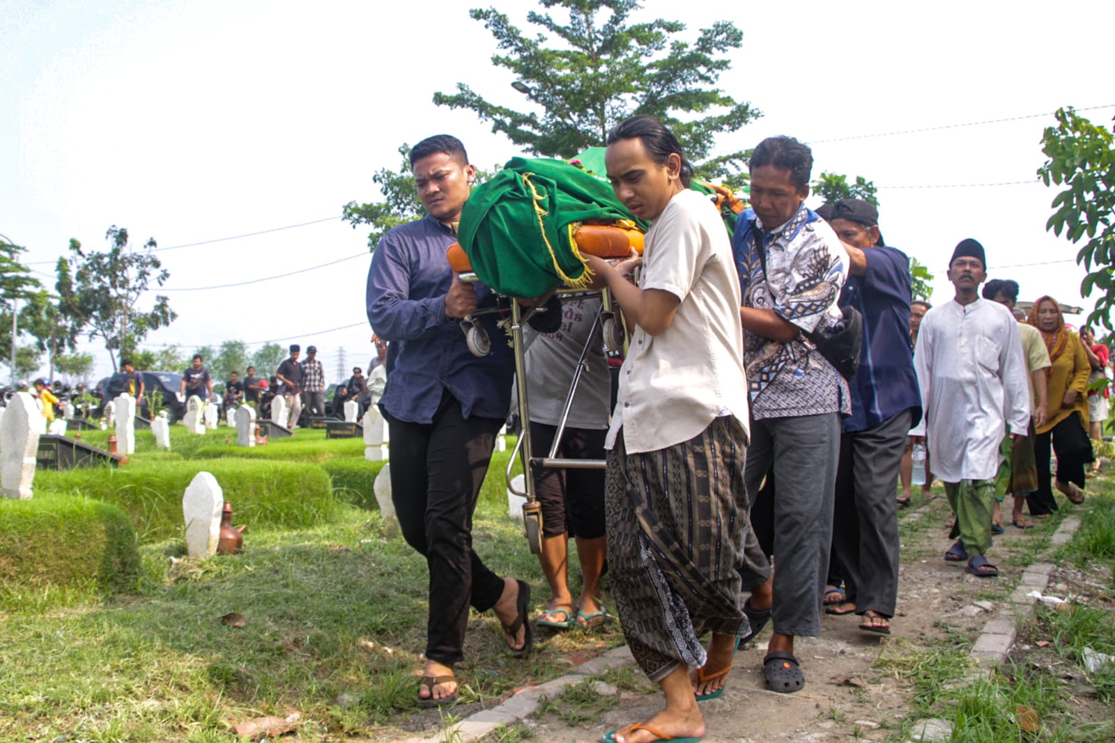 KPPS Meninggal Indikasi Pelanggaran HAM, Negara Sibuk Urus Pergantian Kekuasaan