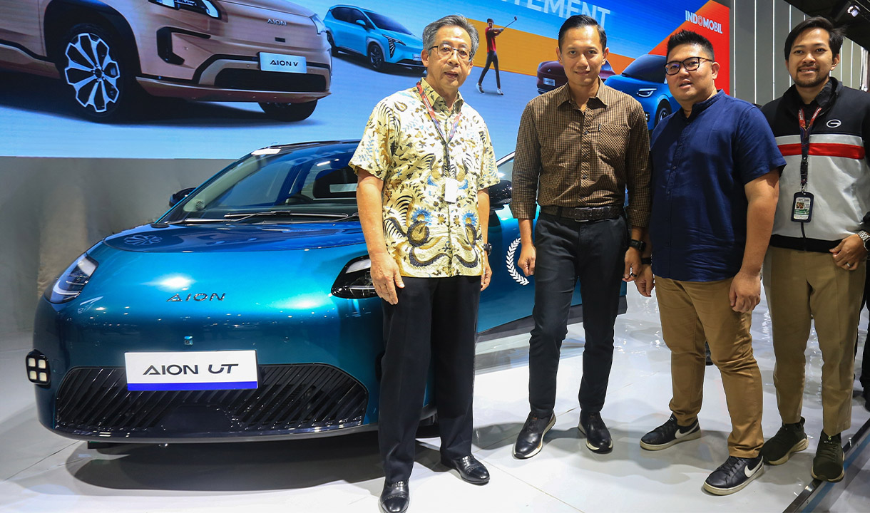 Disambangi AHY, GAC Pamer AION UT hingga Hyptec HT