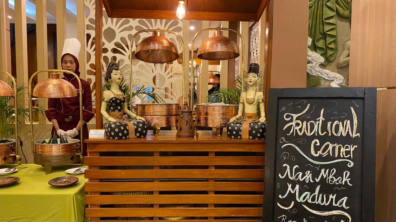 Grand Inna Tunjungan Sajikan Menu Berbuka Puasa Bertajuk The Culinary Journey: Pasar Malam Ampel