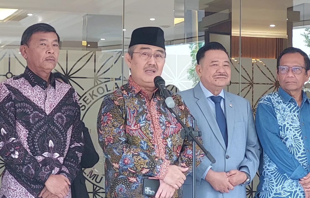 Soal Refly Harun Walkout, Komisi Reformasi Polri: Roy Suryo Berstatus Tersangka Tidak Dianjurkan Hadir