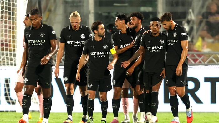 Palermo vs Man City 0-3, Tijjani Reijnders Cetak Brace!