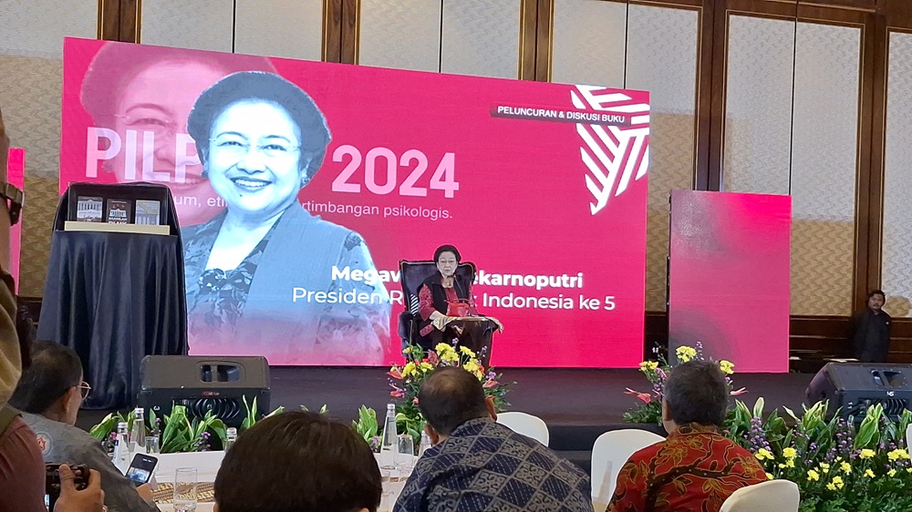 Hanya Utus Kader PDIP Untuk Hadiri HUT Golkar, Megawati: Nanti Dipikir Mau Gabung