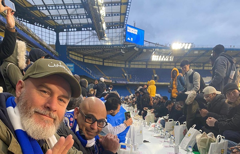 Momen Buka Bersama Pertama di Stamford Bridge Chelsea
