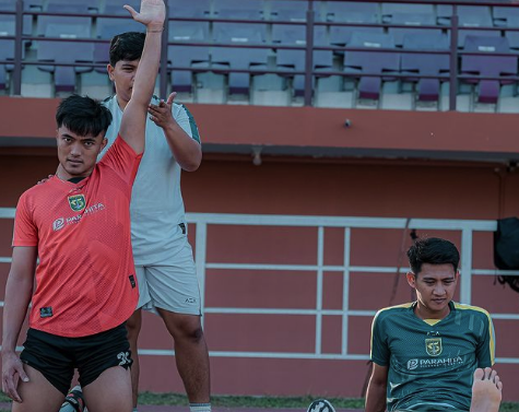 Update Persebaya: Ernando Ari dan Malik Risaldi Masih di Fase Pemulihan