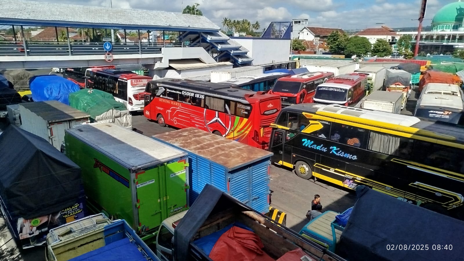 Penyeberangan Ketapang-Gilimanuk Sempat Ditutup Karena Cuaca Buruk, Antrian Kendaraan Mengular Hingga 8 Km