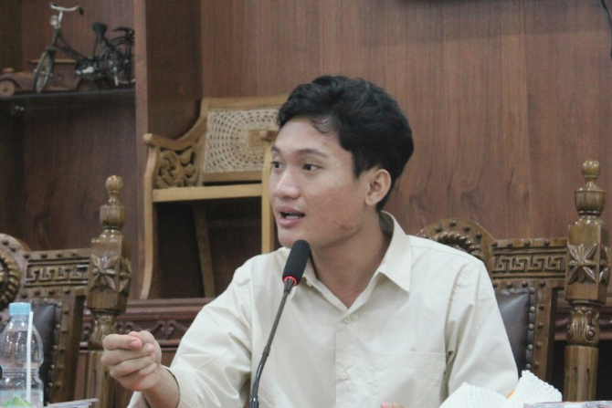 Riwayat Pendidikan Ketua BEM UGM Tiyo Ardianto, Jebolan Paket C yang Bikin Gerah Istana