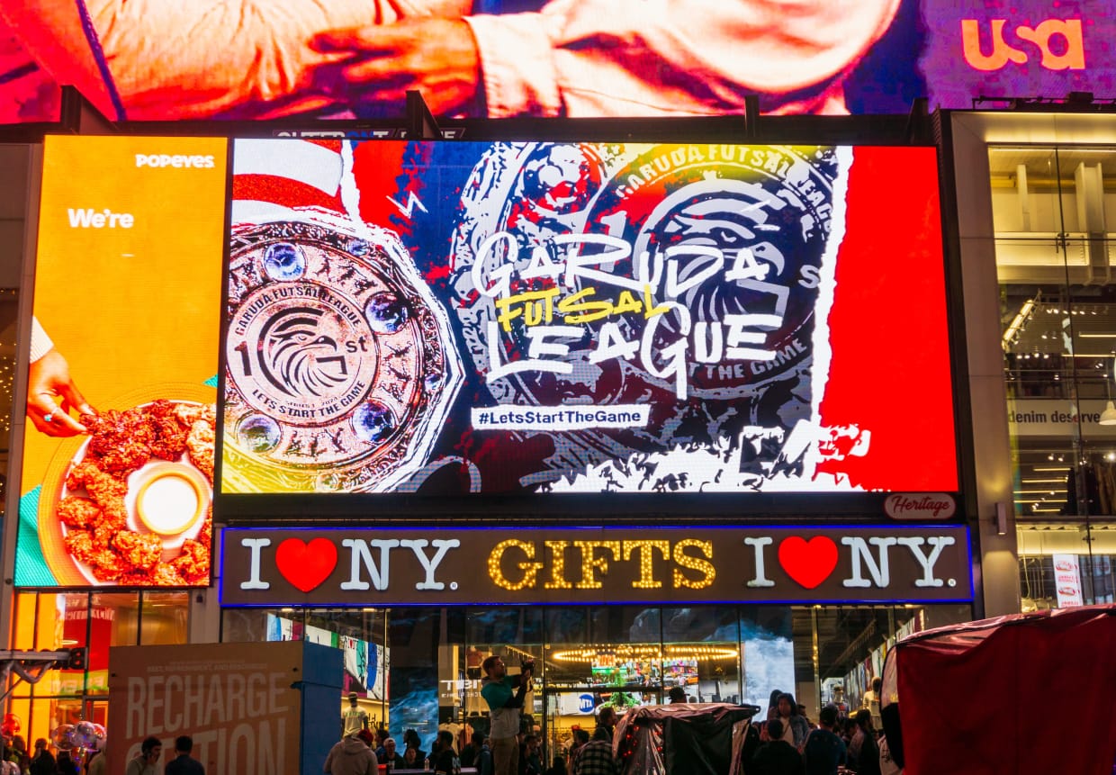 Iklan Garuda Futsal League 2024 Tayang di Times Square New York