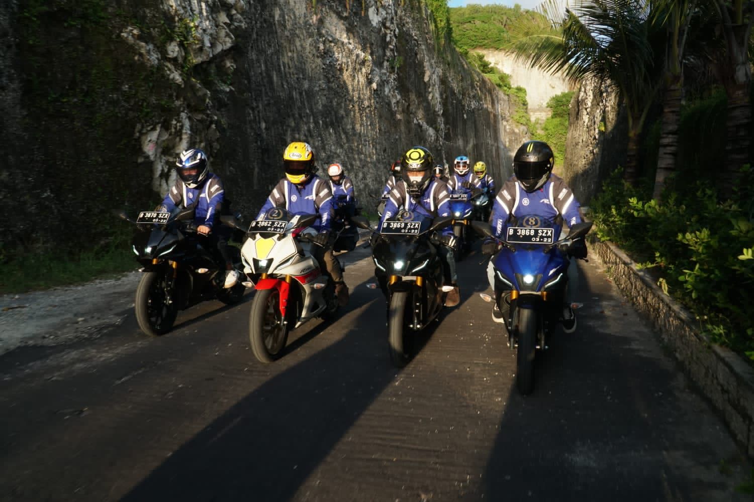 Mantap! Touring bLU cRU Fun Riding 'Road to Mandalika', Siap-siap Nonton MotoGP Gratis
