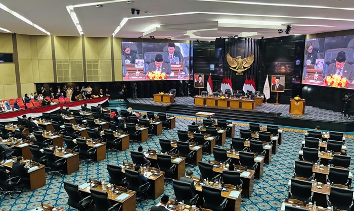 DPRD DKI Sahkan APBD 2026 Rp81,3 Triliun, Subsidi Pangan Murah Dipangkas