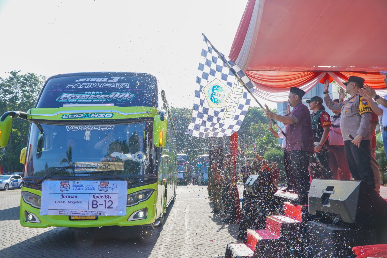 Gus Yani Berangkatkan 750 Warga Mudik Gratis Gresik 2026, Layani 7 Rute di Jatim