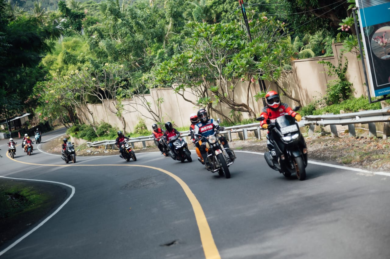 Motul Ekplorasi Lombok Sambil Uji Ketangguhan Oli MotoGP